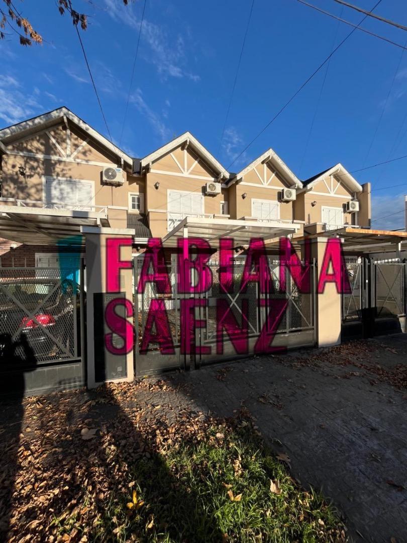 Impecable duplex con entrada para coche