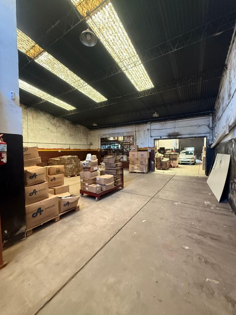 Galpon en Alquiler en Moron Sur, $ 2.900.000