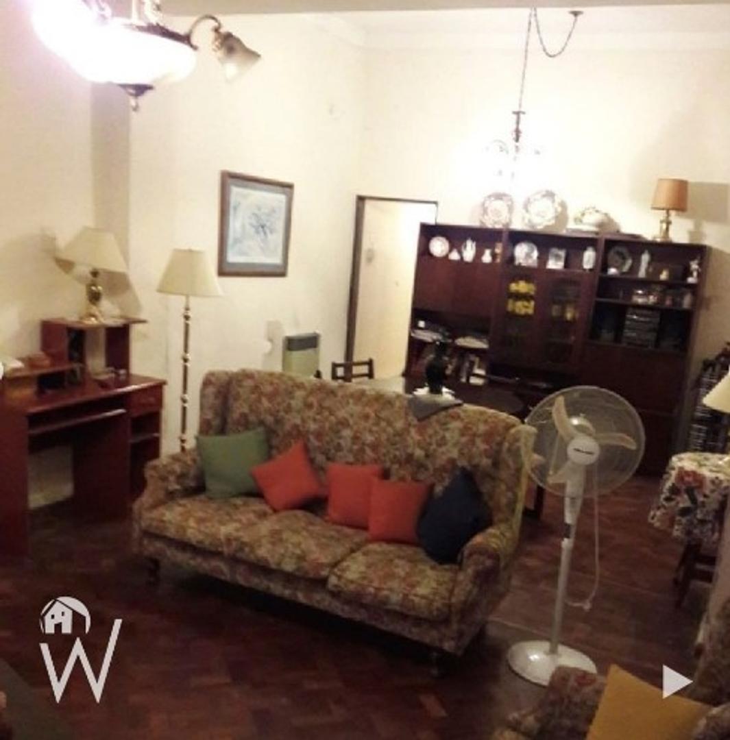 Casa en Venta en San Nicolas De Los Arroyos, USD 500