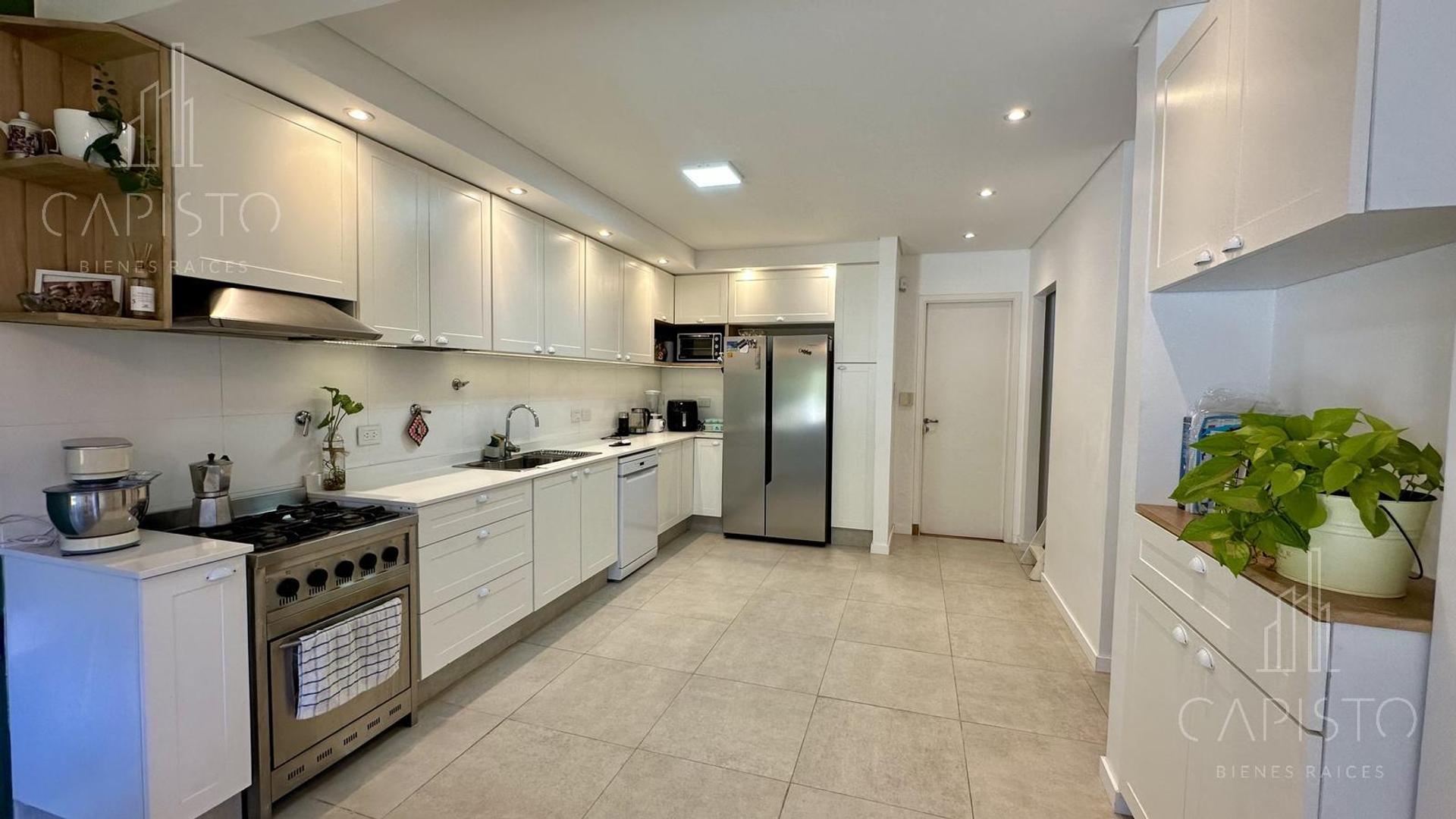 Casa en Venta en Chilavert, USD 169.000