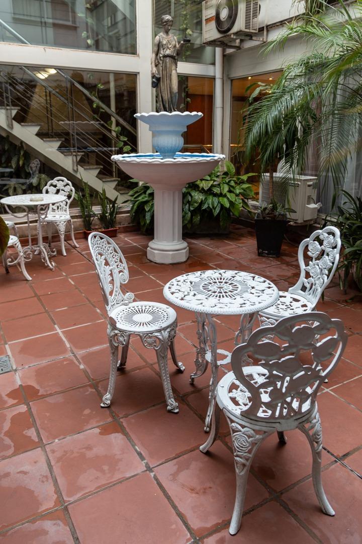 Hotel funcionando en venta – 23 hab tipo loft en Monserrat