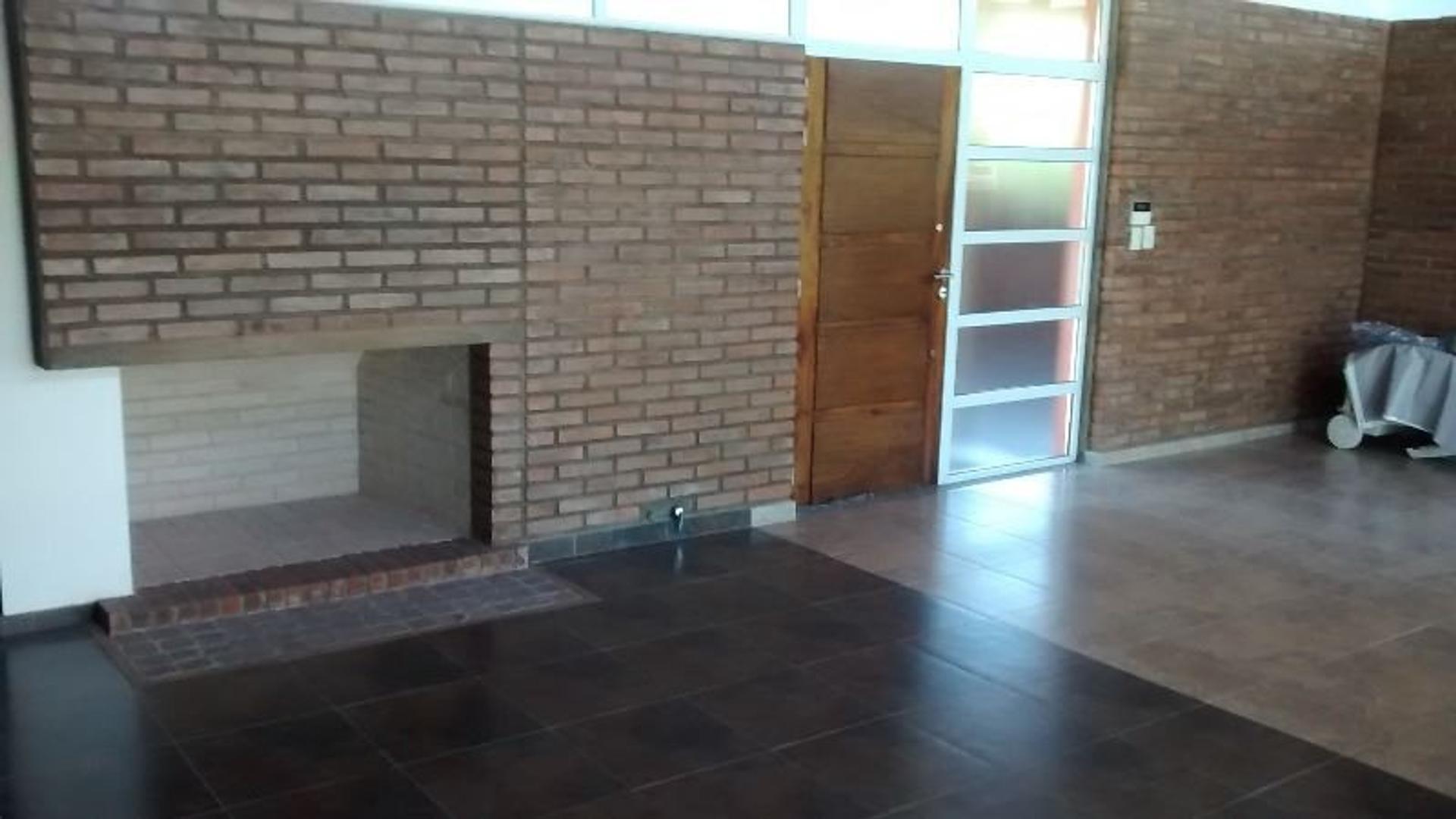 Casa en Venta en Fisherton, USD 450.000