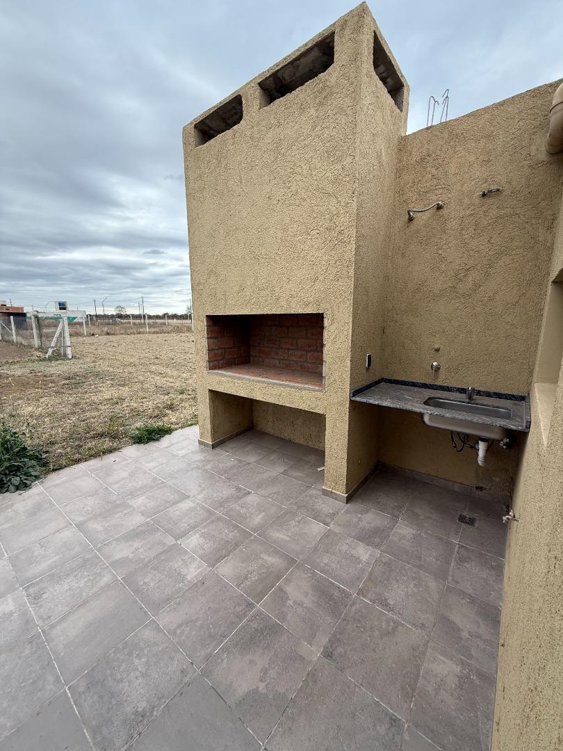 Casa en Venta en Altos De La Colonia, USD 170.000