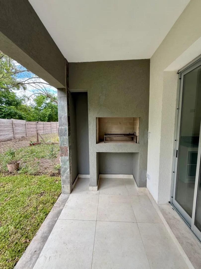 Departamento en Alquiler en Lagoon Pilar, USD 690