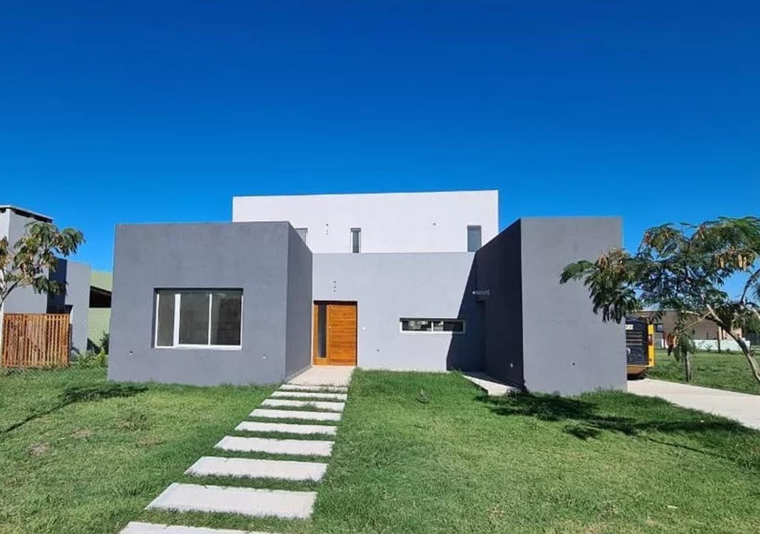 CASA SANTA EMILIA A LA VENTA - CUAN PROPIEDADES