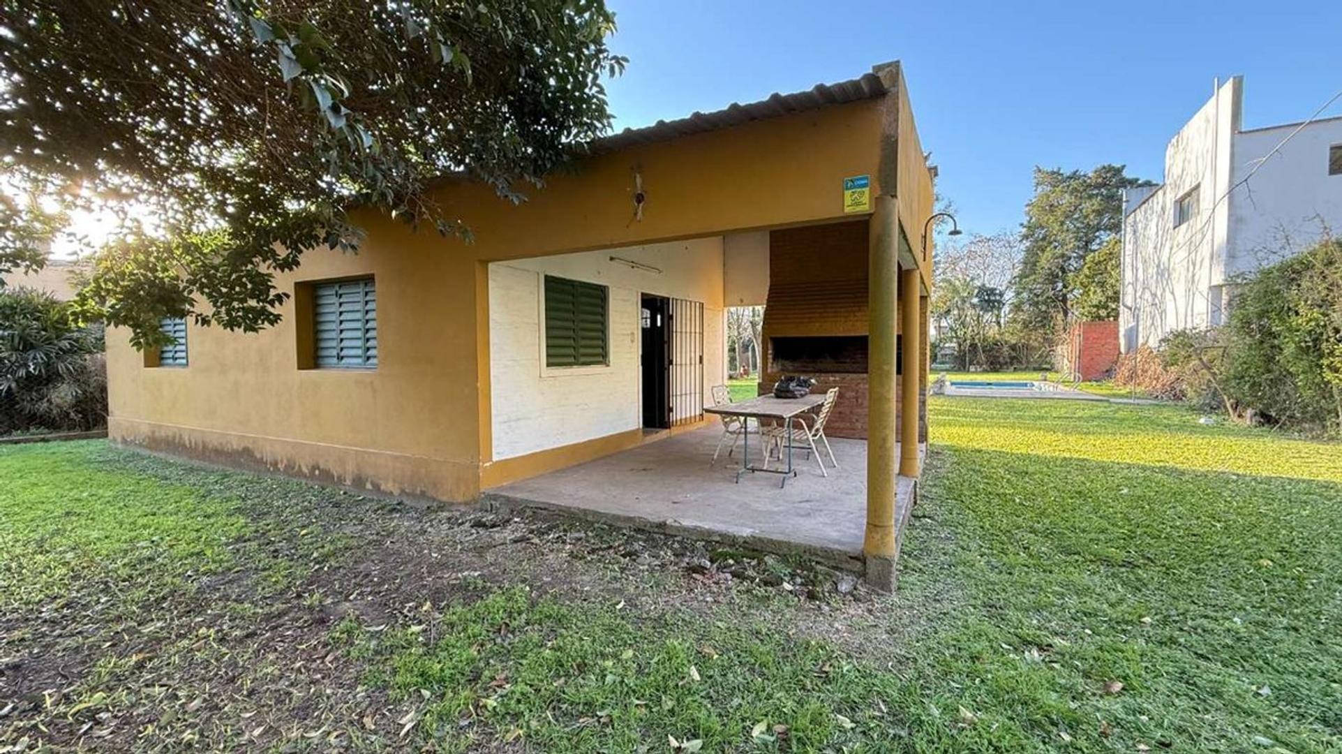 Casa de 1 dormitorio en venta en barrio J. Newbery
