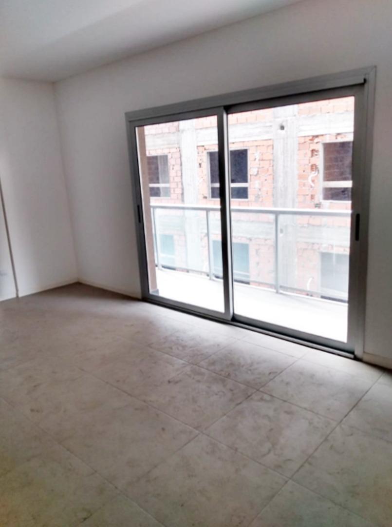 Departamento 2 ambientes con 2 baños
