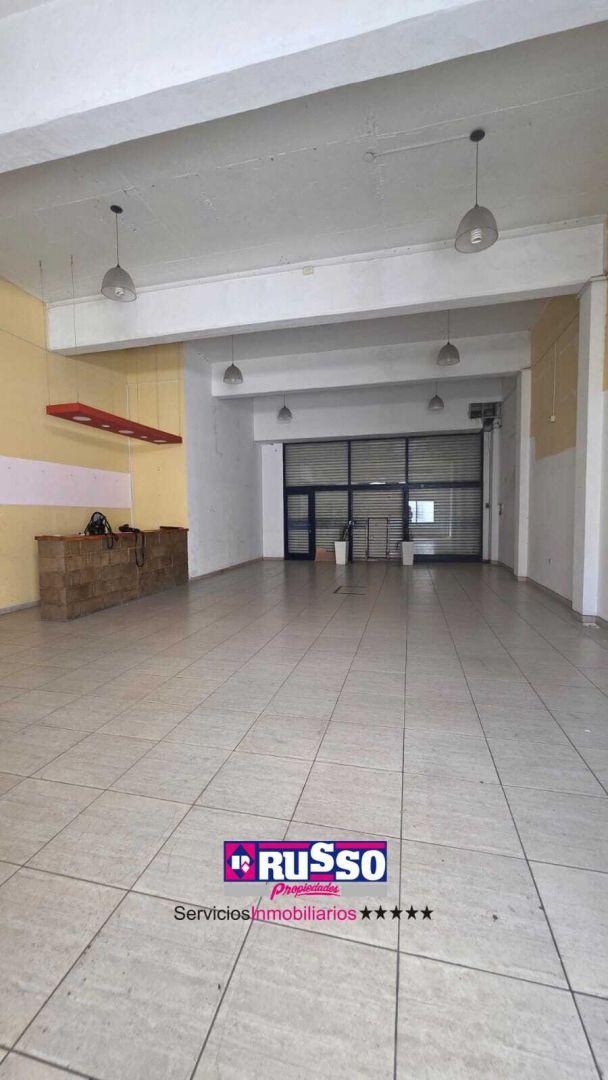 Local en Alquiler en San Justo, $ 3.000.000