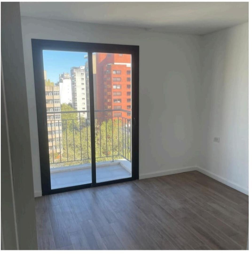 Venta de departamento de 3 amb con cochera La Perla