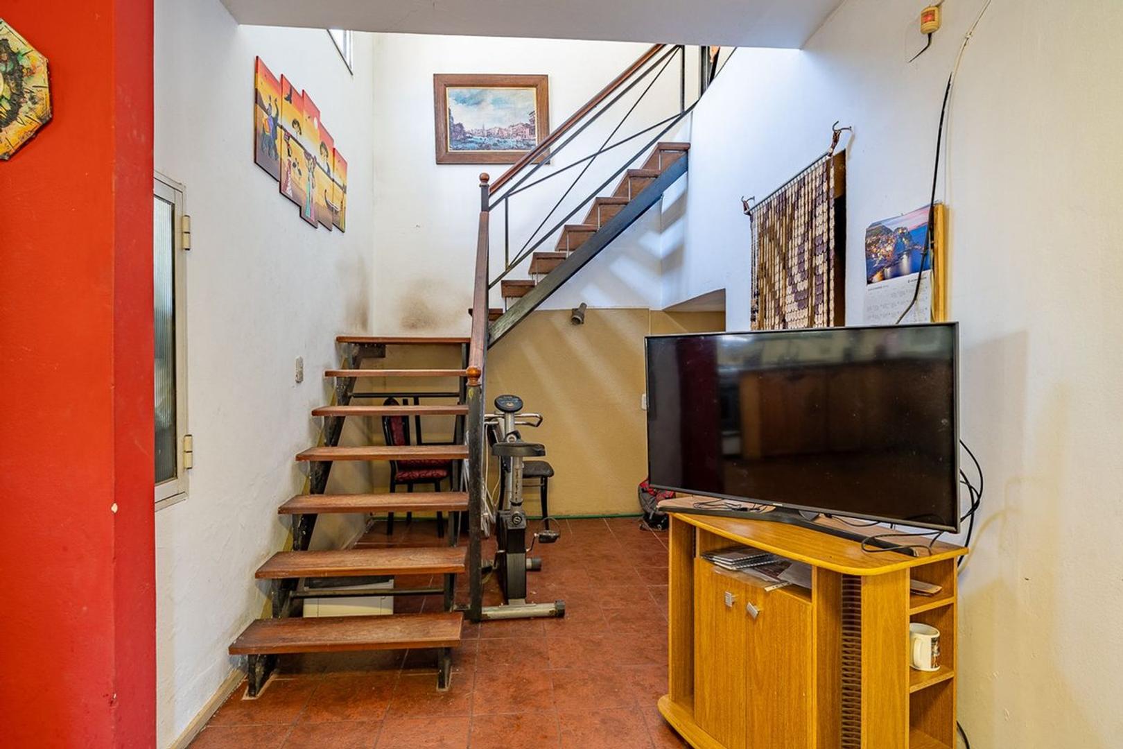 CASA EN VENTA DE 3 DORMITORIOS EN FISHERTON