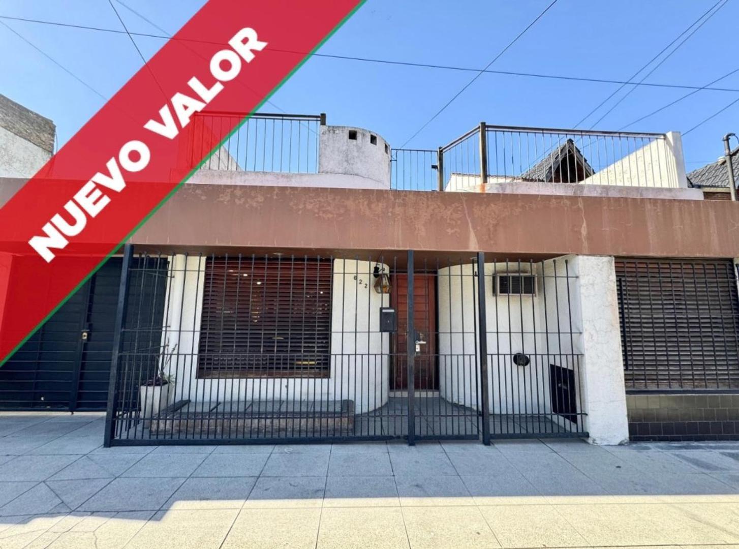 Casa americana en muy buen estado y ubicación. Castelar Sur