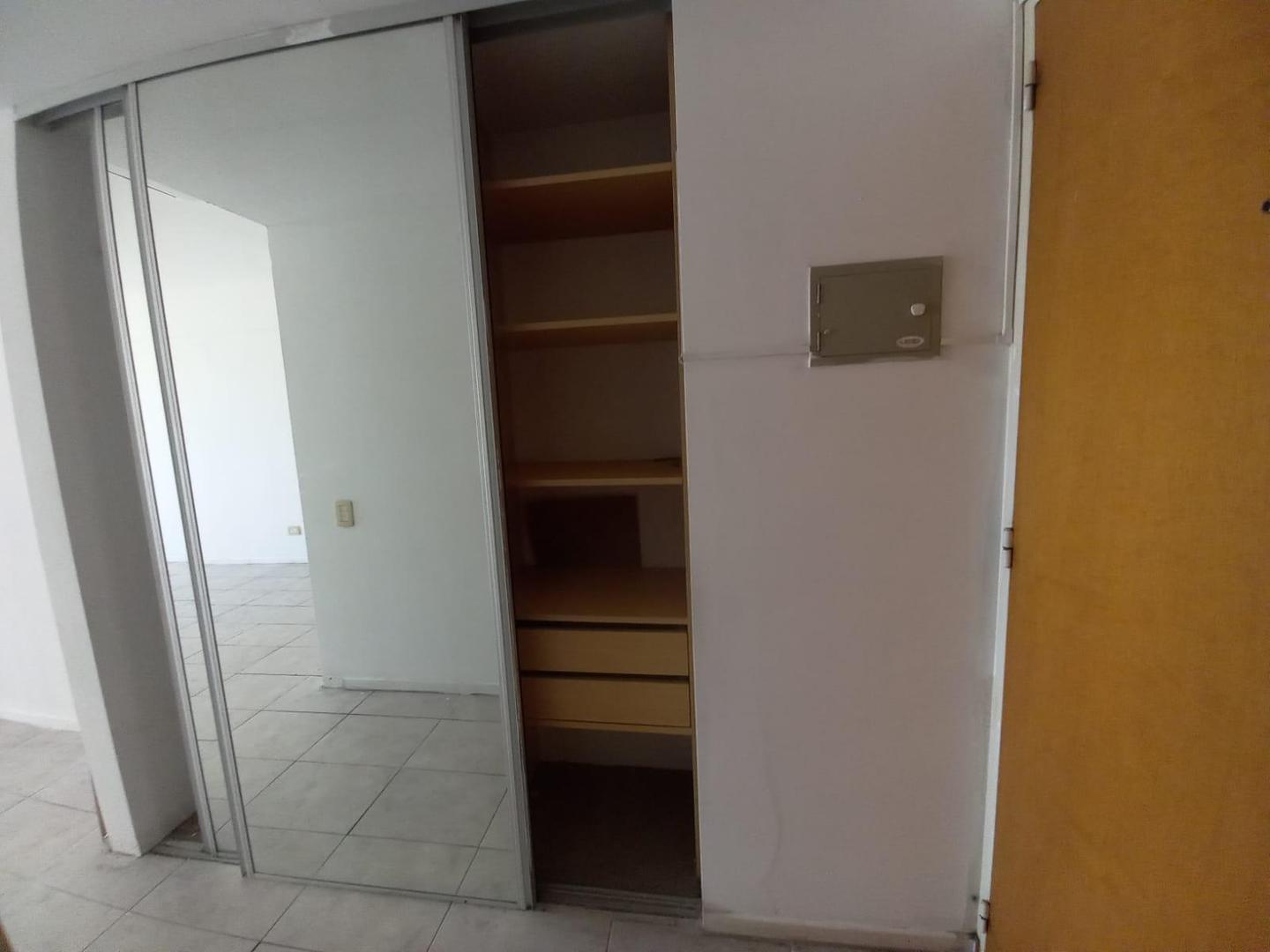 Departamento venta monoambiente en Edificio Concord Pilar