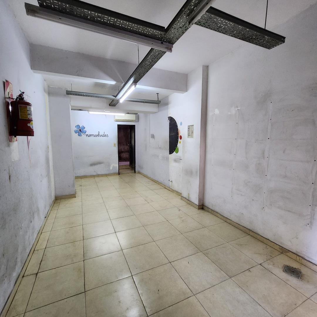 Local en Alquiler 40 años