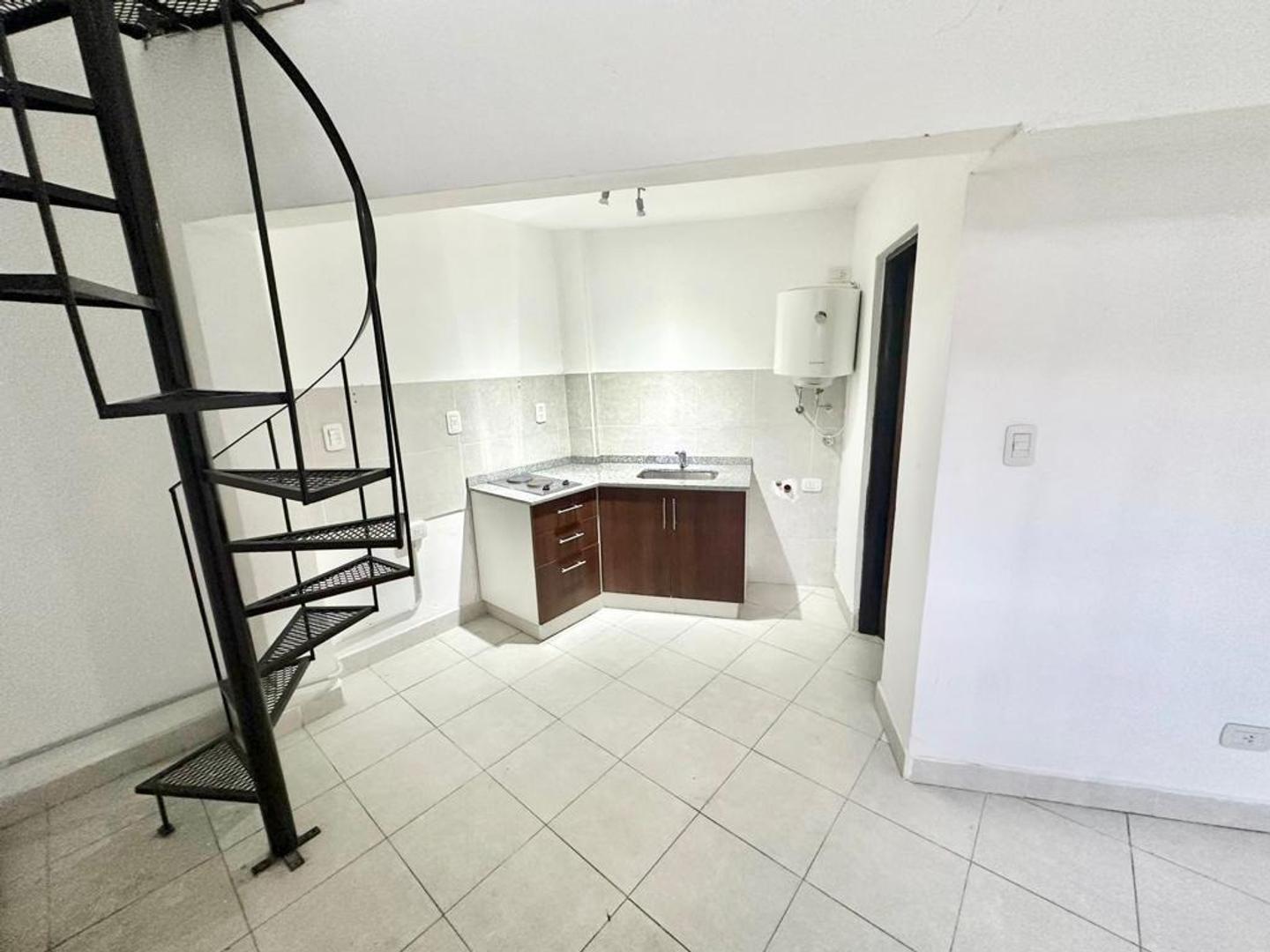 Departamento en Alquiler de Monoambiente