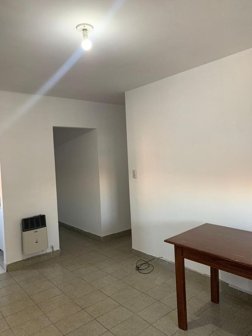 Departamento 1 dormitorio frente a MEDICINA