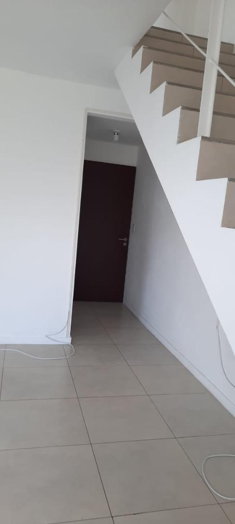 DPTO EN PRAIA DE 3 AMBIENTES DUPLEX.-