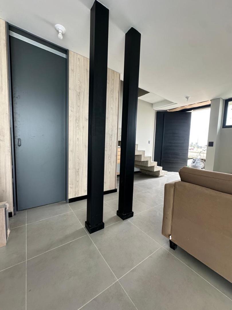 ALQUILO DUPLEX AMOBLADO, MANANTIALES, SEGURIDAD, PISCINA