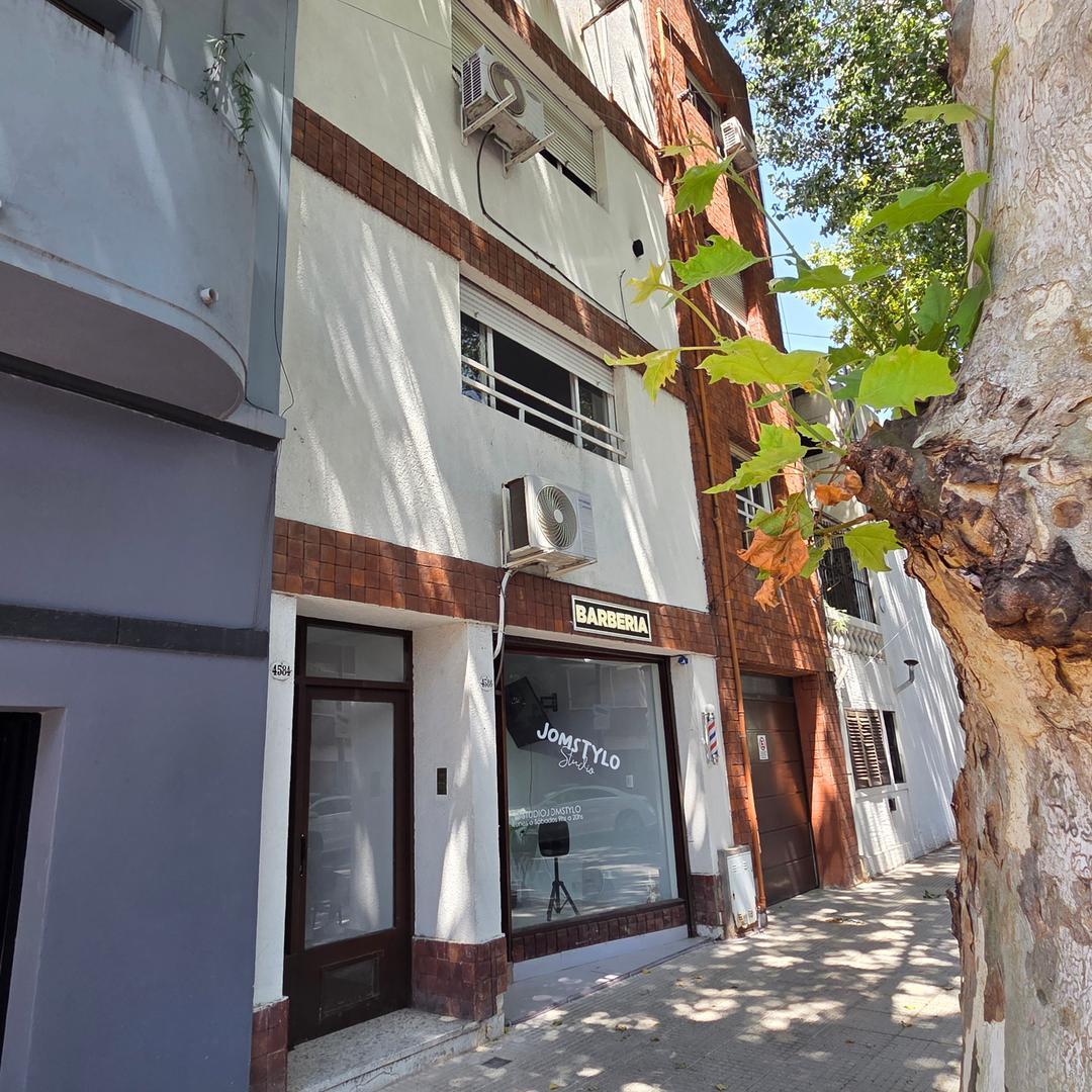 PH 1ero por escalera, super amplio