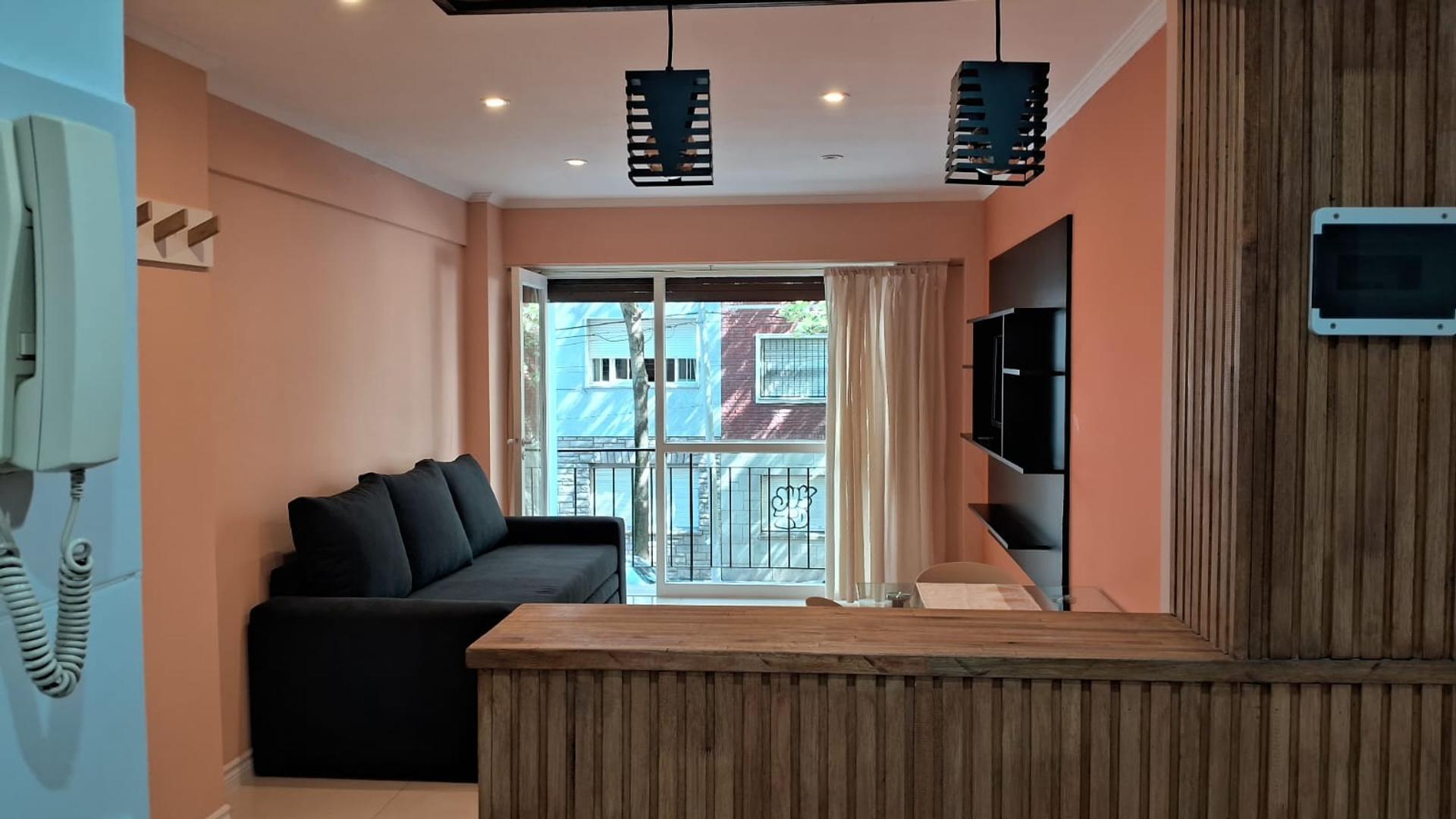 Departamento 2 ambientes con balcon