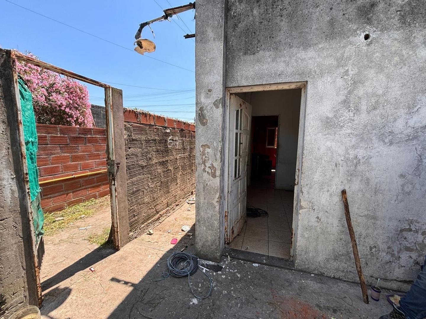 Casa en Venta en Wilde, USD 50.000