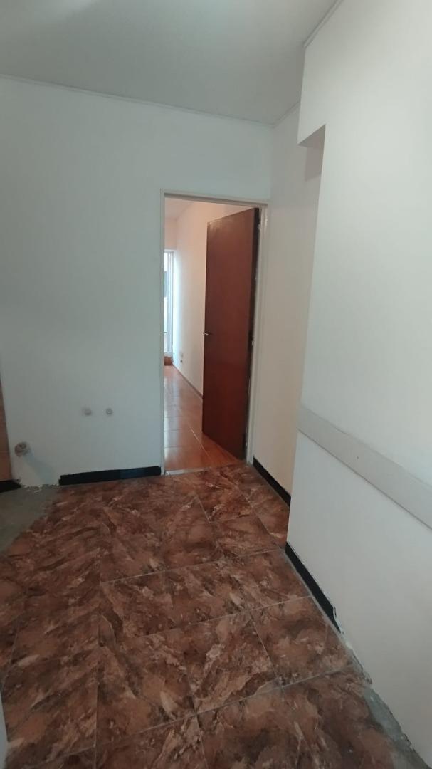 Venta Oficina. Patio. Av. Cabildo y Besares. Nuñez.