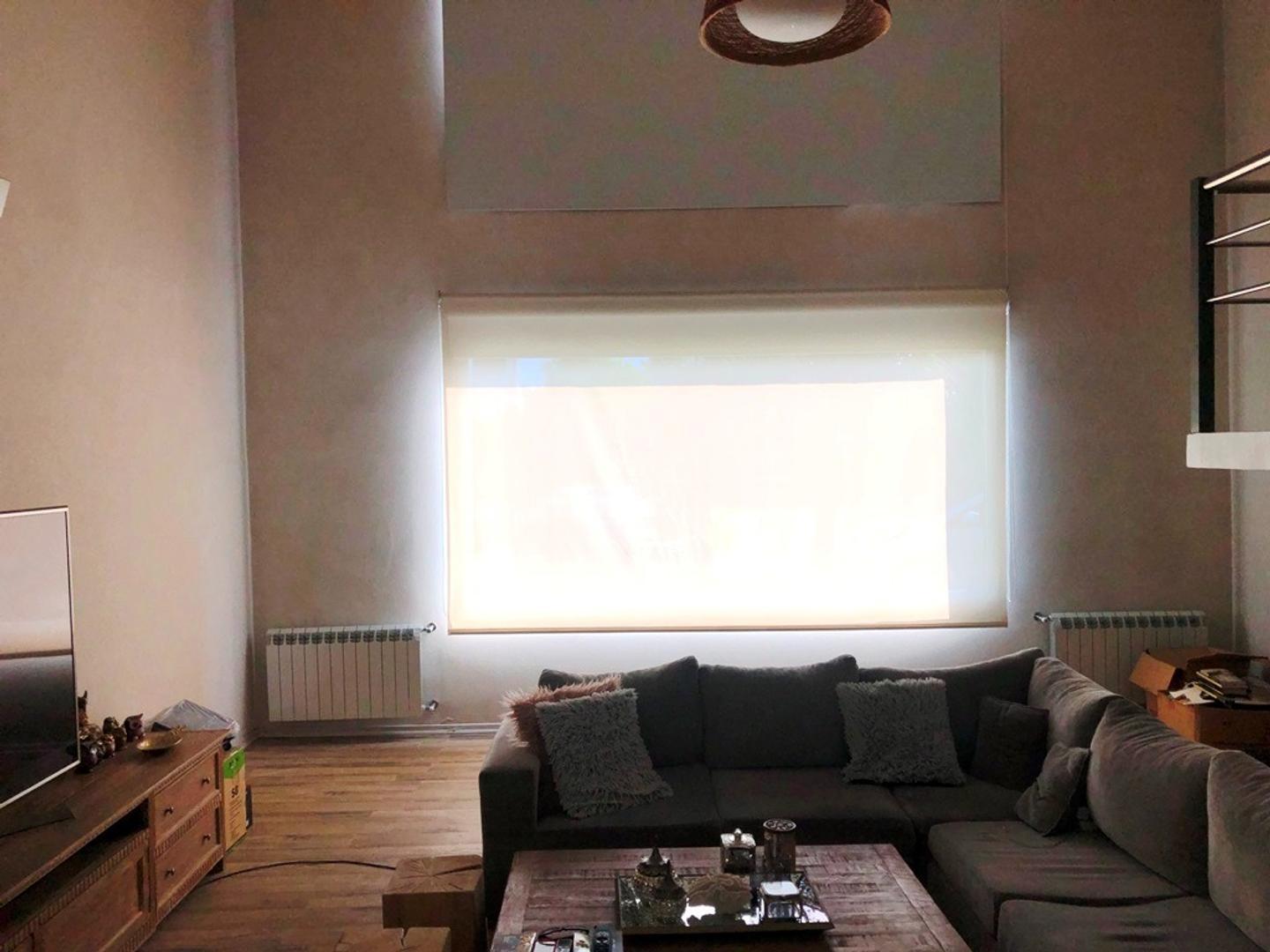 Casa en Venta con 8 cocheras