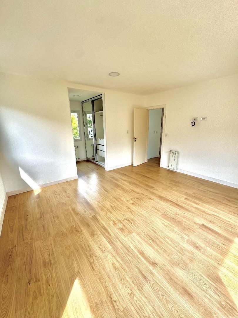 Casa en Alquiler de 3 dormitorios