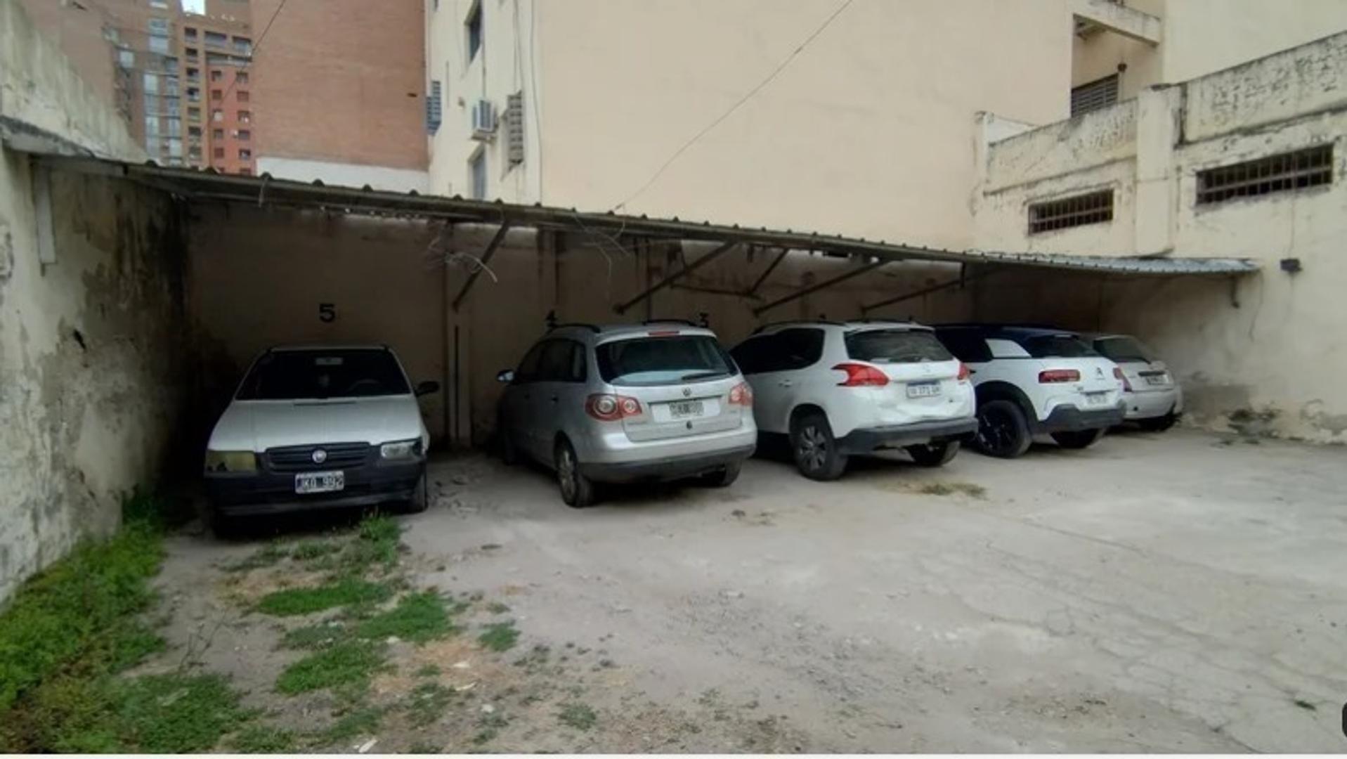 Terreno en Venta, FOS 80