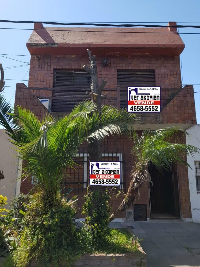 Triplex en Venta en El Palomar