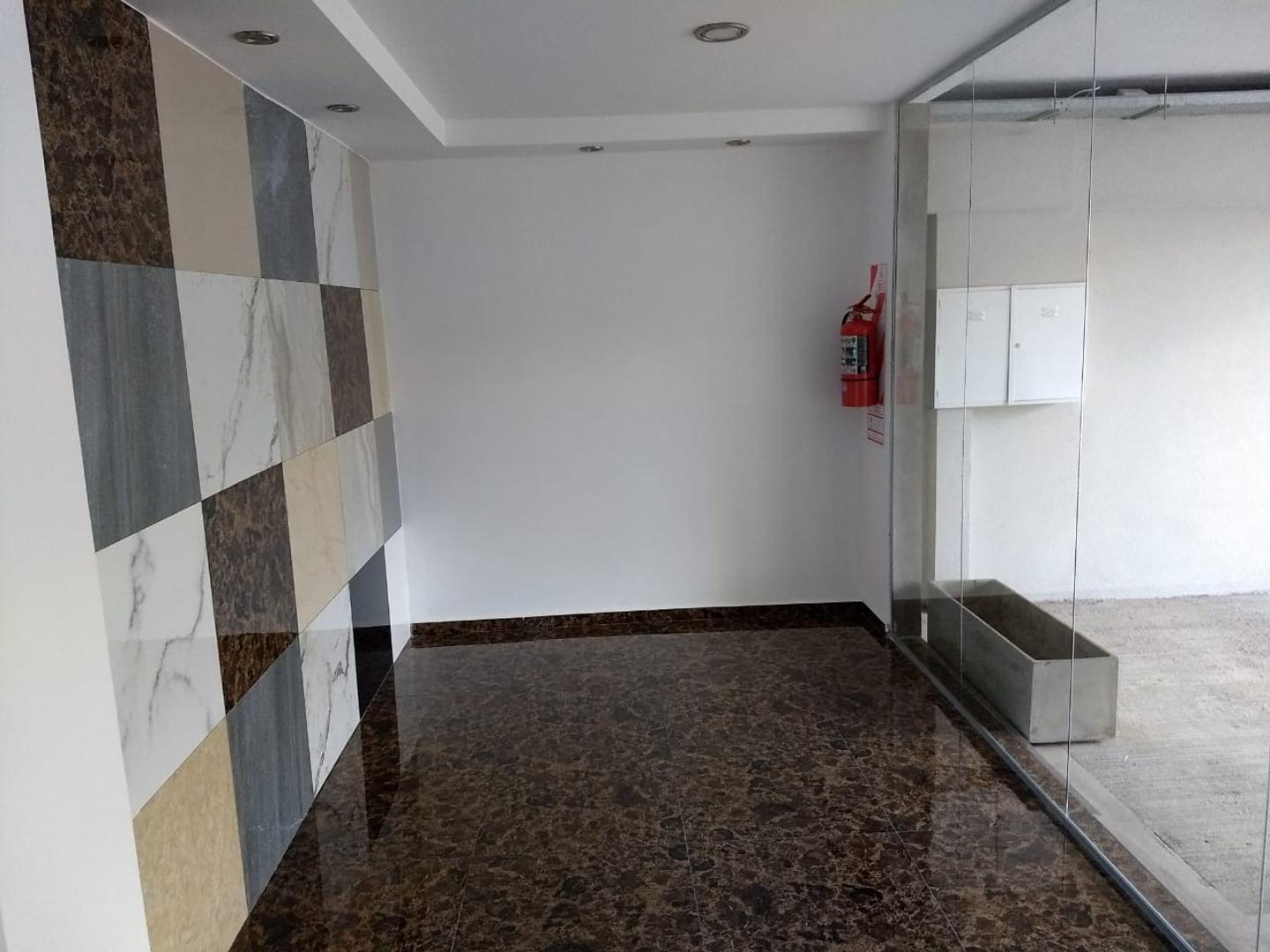 Fraternidad 844 , Piso 2