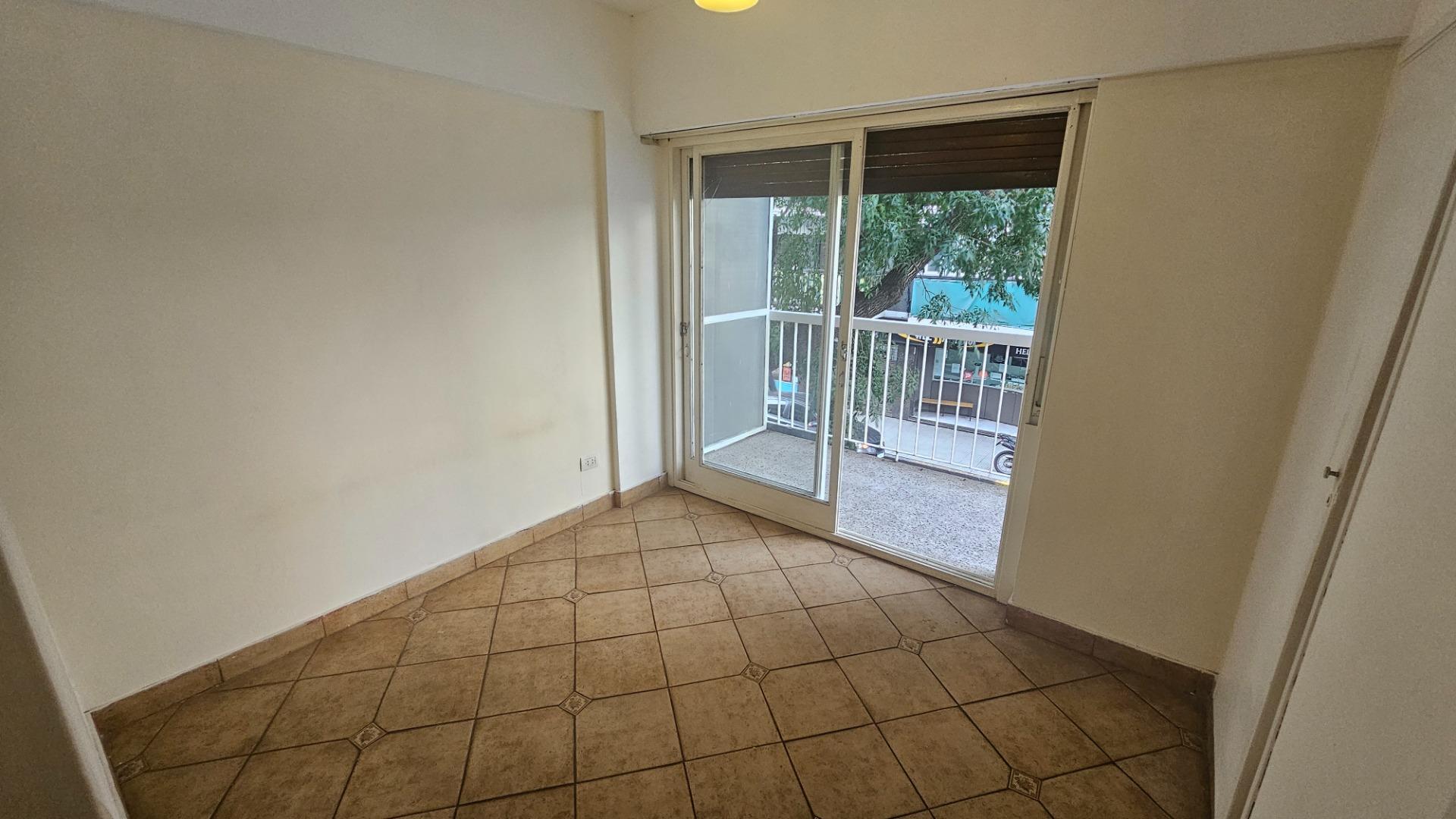 Alquiler - 3 ambientes - Caballito