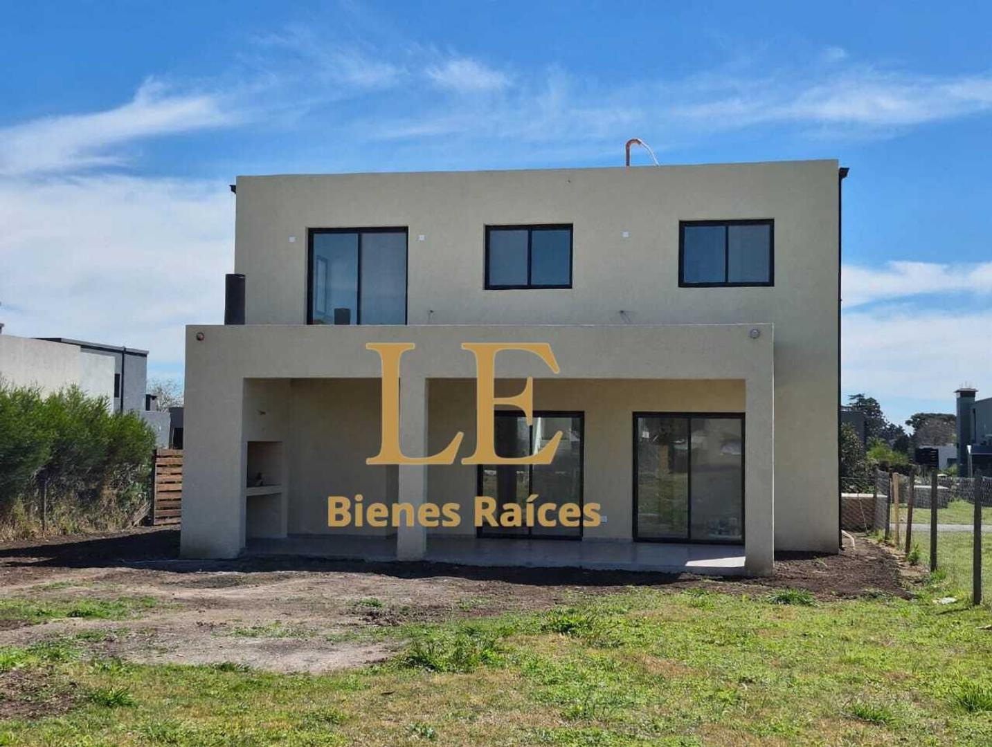 Casa en Venta en Pilar Del Este, USD 187.000