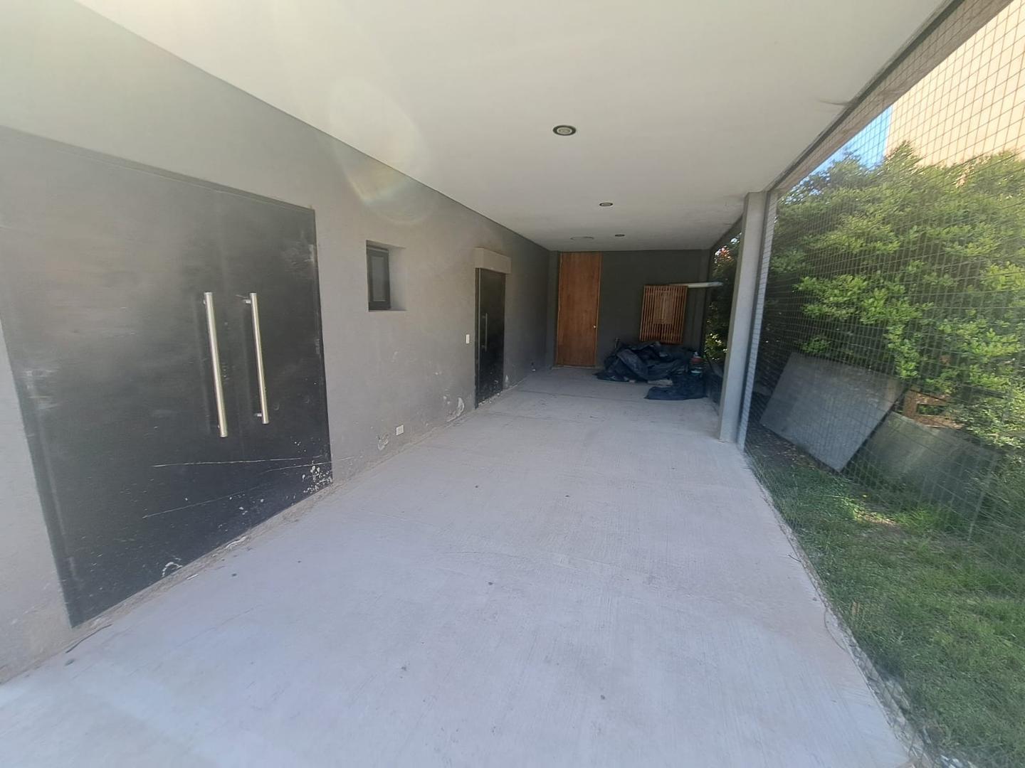 Casa en Alquiler de 3 dormitorios