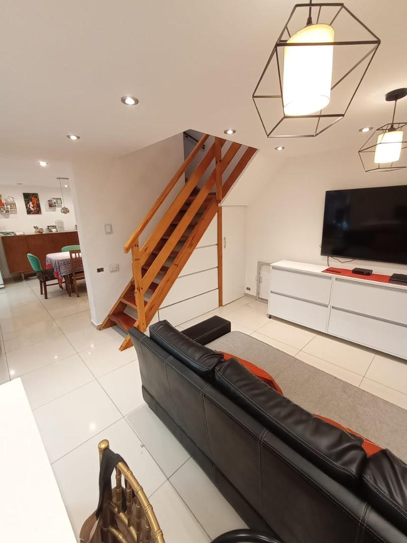 Depto Tipo Casa en Venta de 3 dormitorios