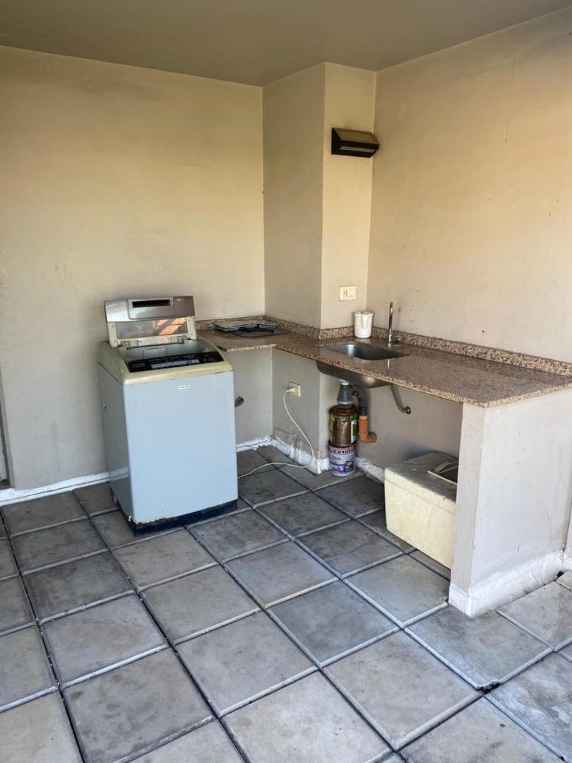 3 De Febrero 2400, Piso 3