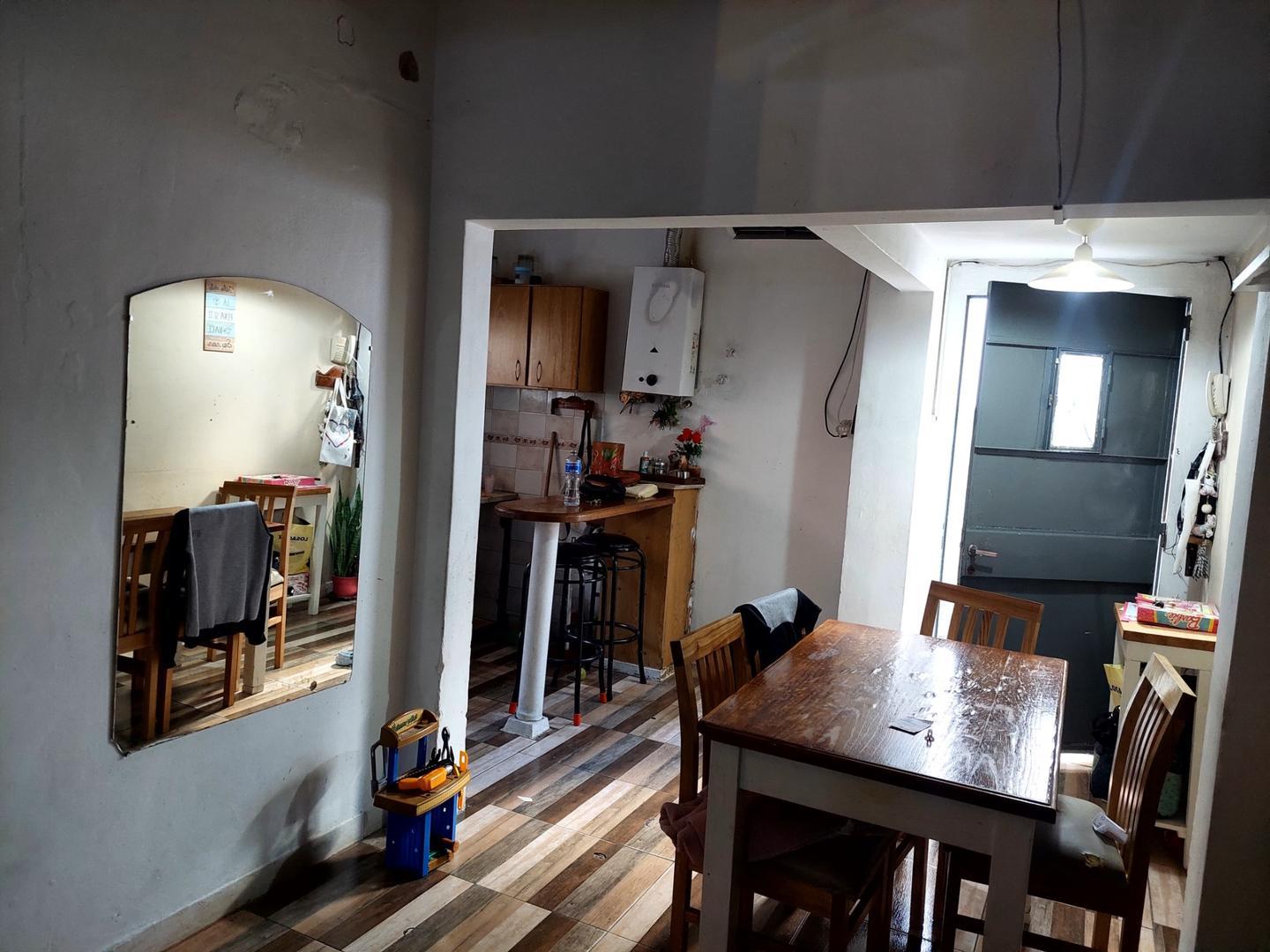 Depto Tipo Casa en Venta de 4 dormitorios