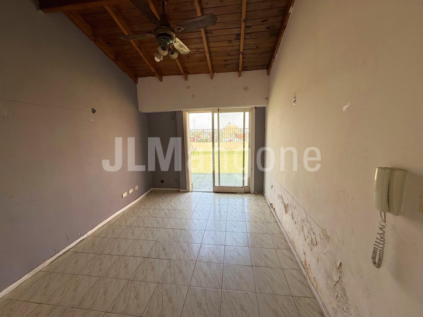 Dr. Ignacio Arieta 2000, Piso 3