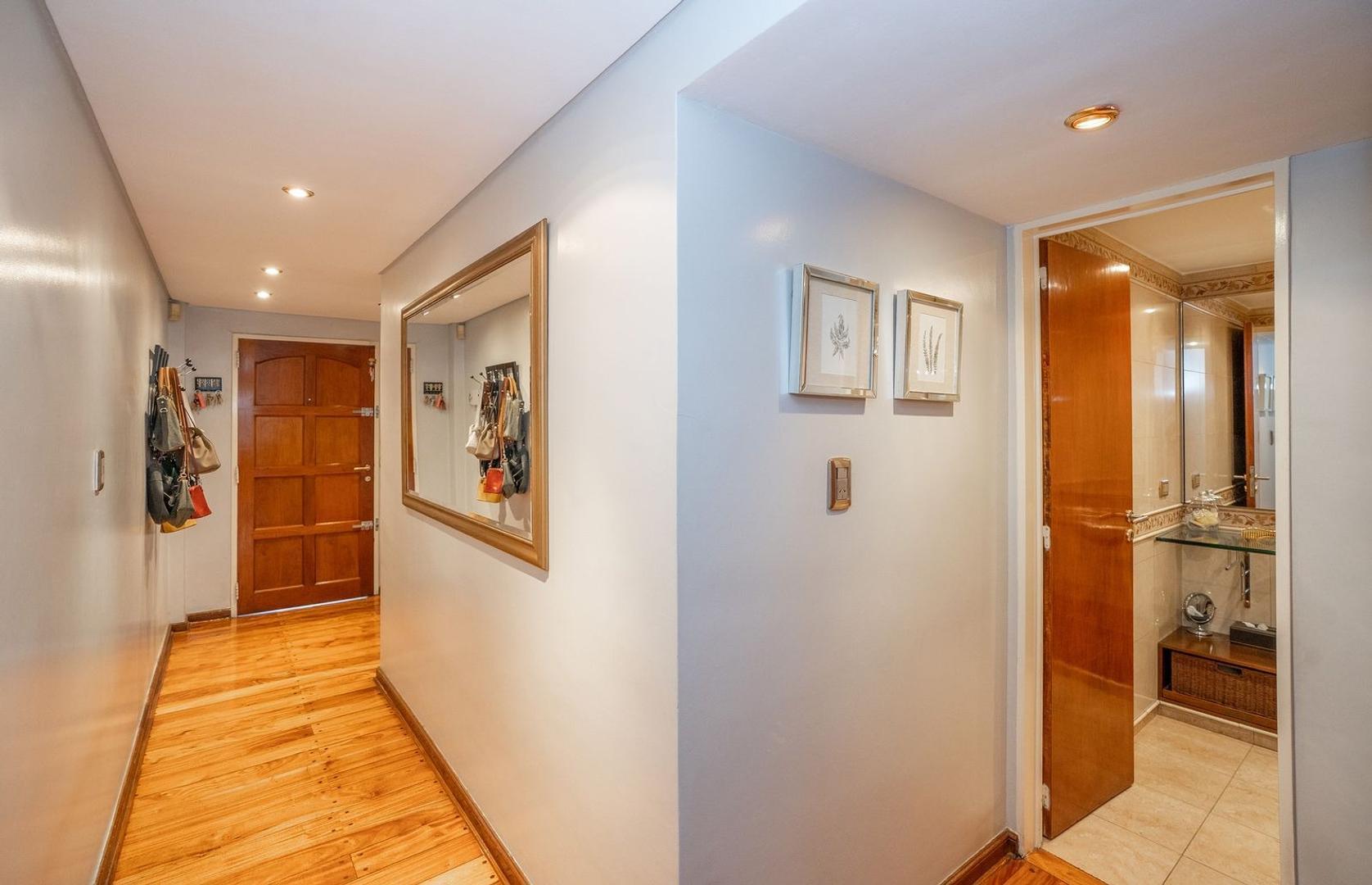 Casa en Venta en Villa del Parque, USD 585.000