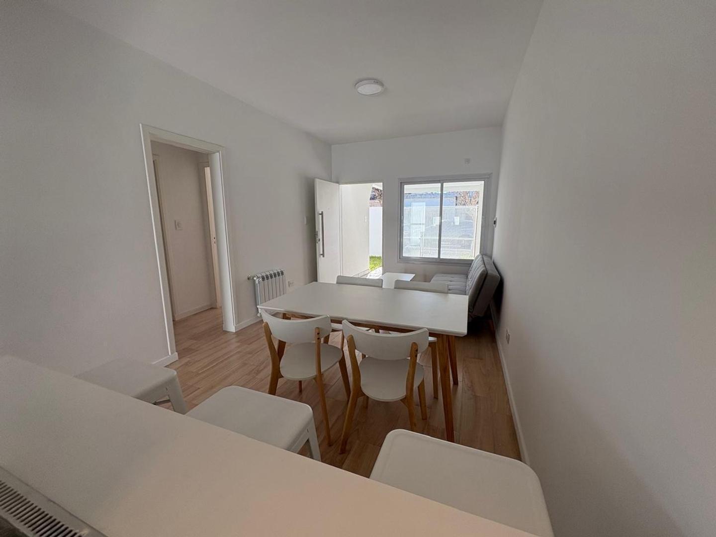 Casa en Venta en Castelar Norte, USD 155.000