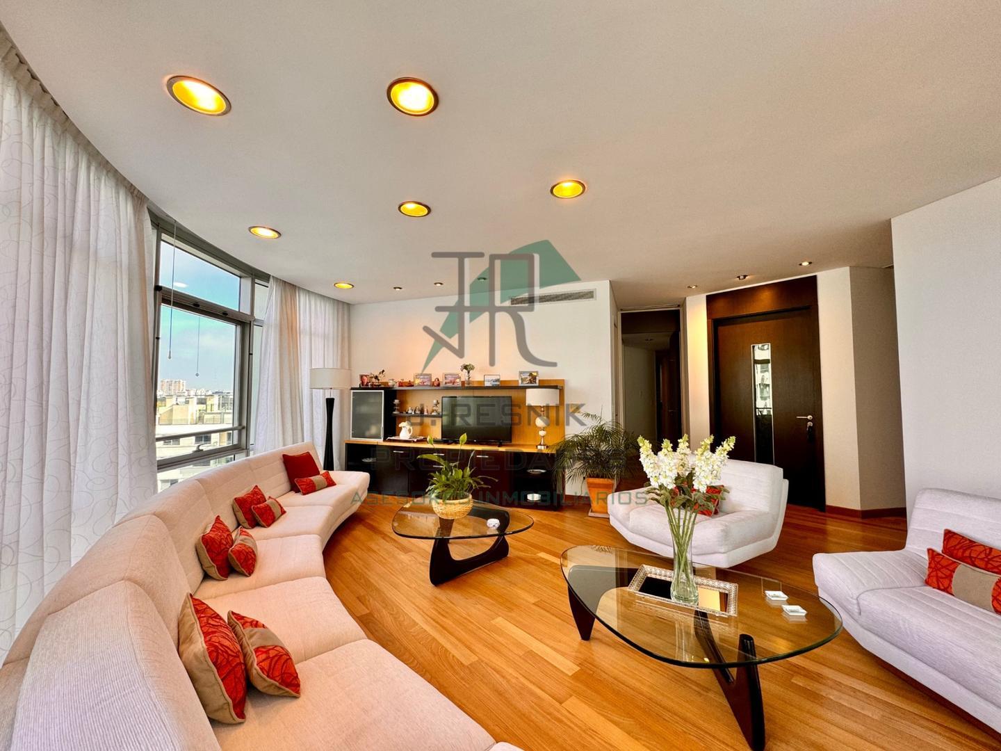 Departamento 3 ambientes con 4 baños