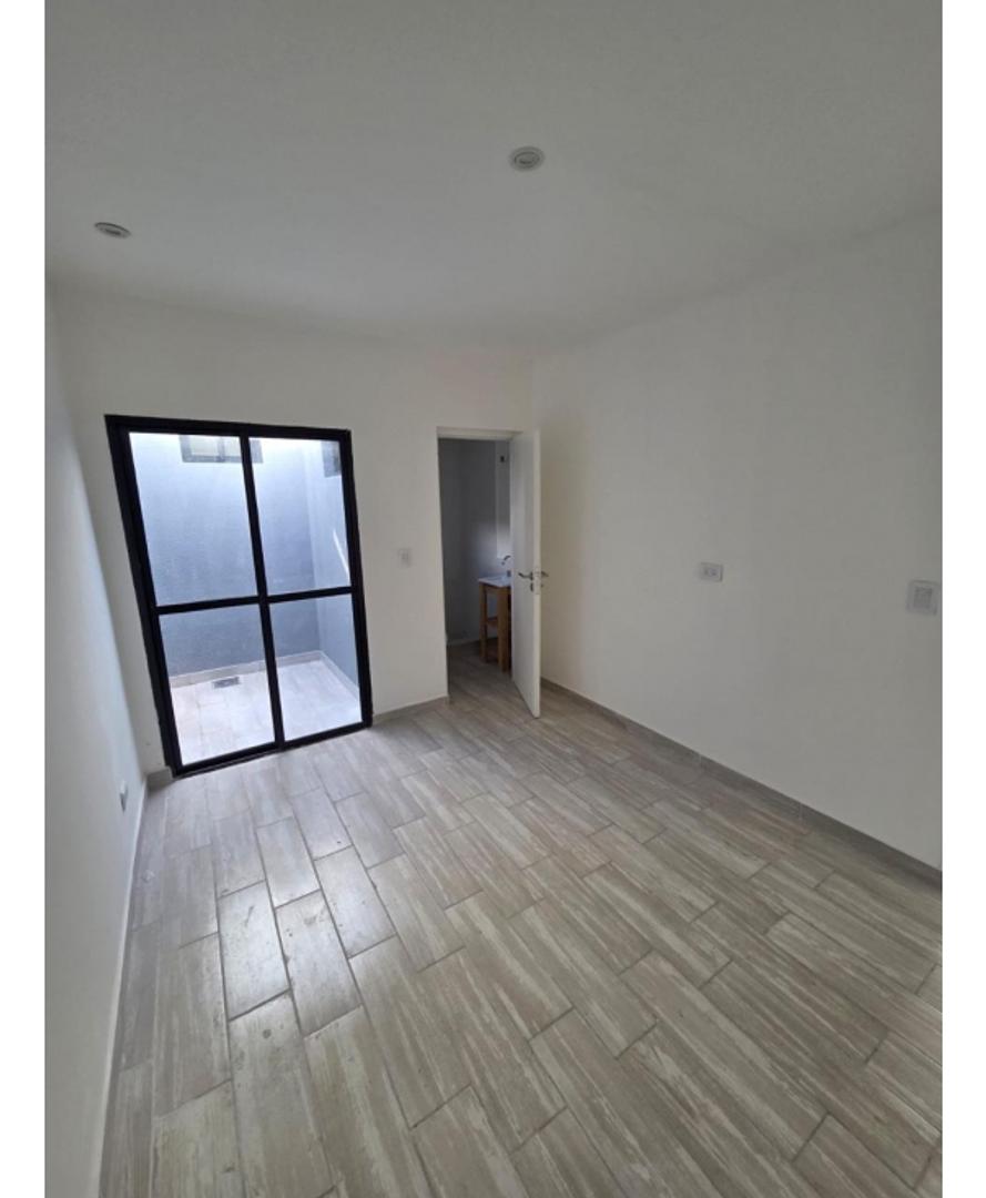 Depto Tipo Casa en Venta de 1 dormitorio