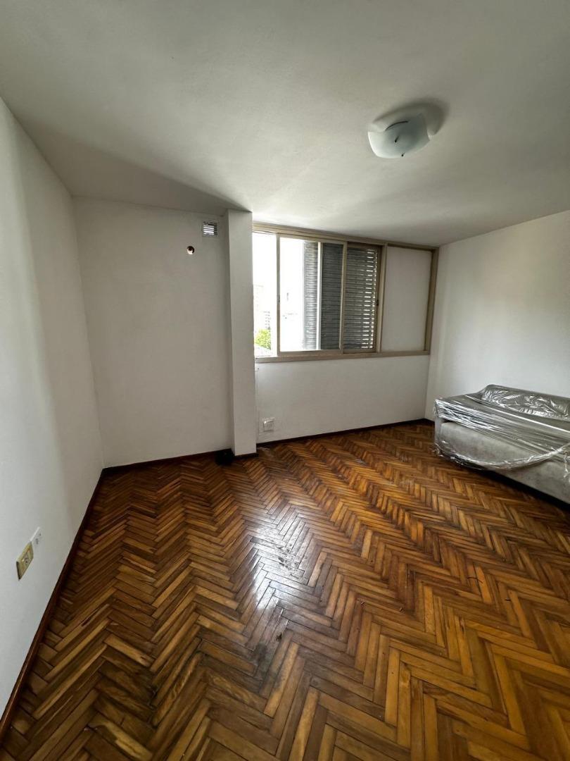 VENTA  DOS DORMITORIOS CON COCHERA