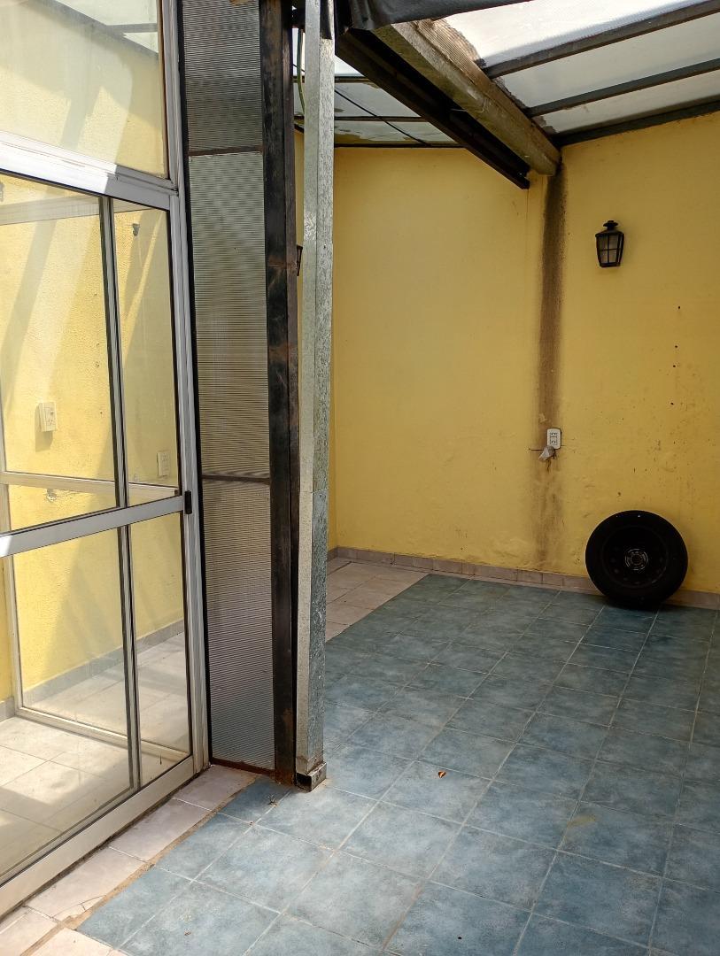 Depto Tipo Casa en Venta en Liniers, USD 90.000