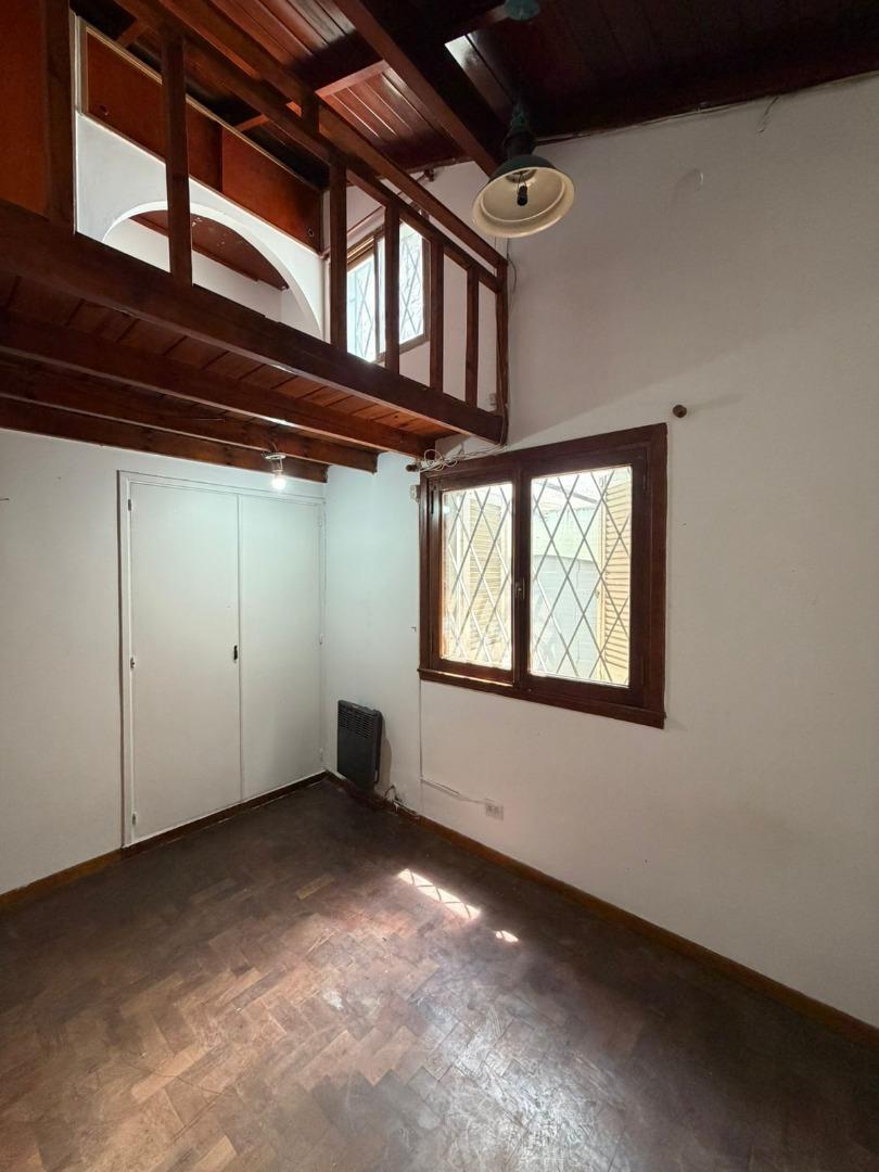 Casa 3 ambientes con 2 baños