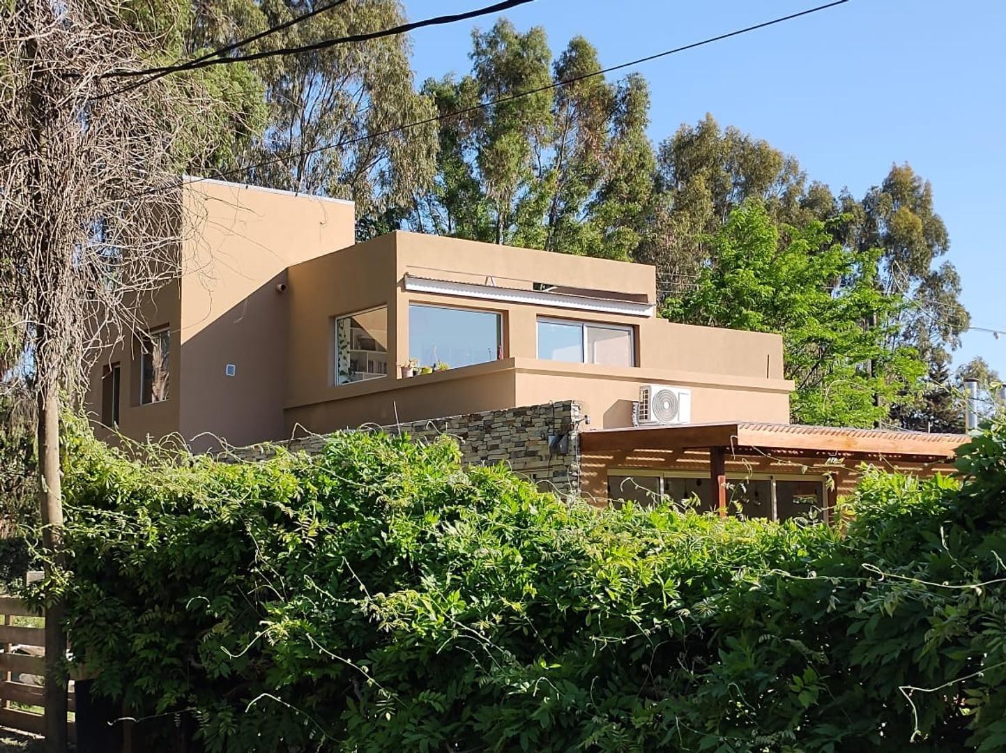 ALQUILE CASA 5 AMBIENTES -PILETA EN BARRIO CERRADO SAN JUAN.