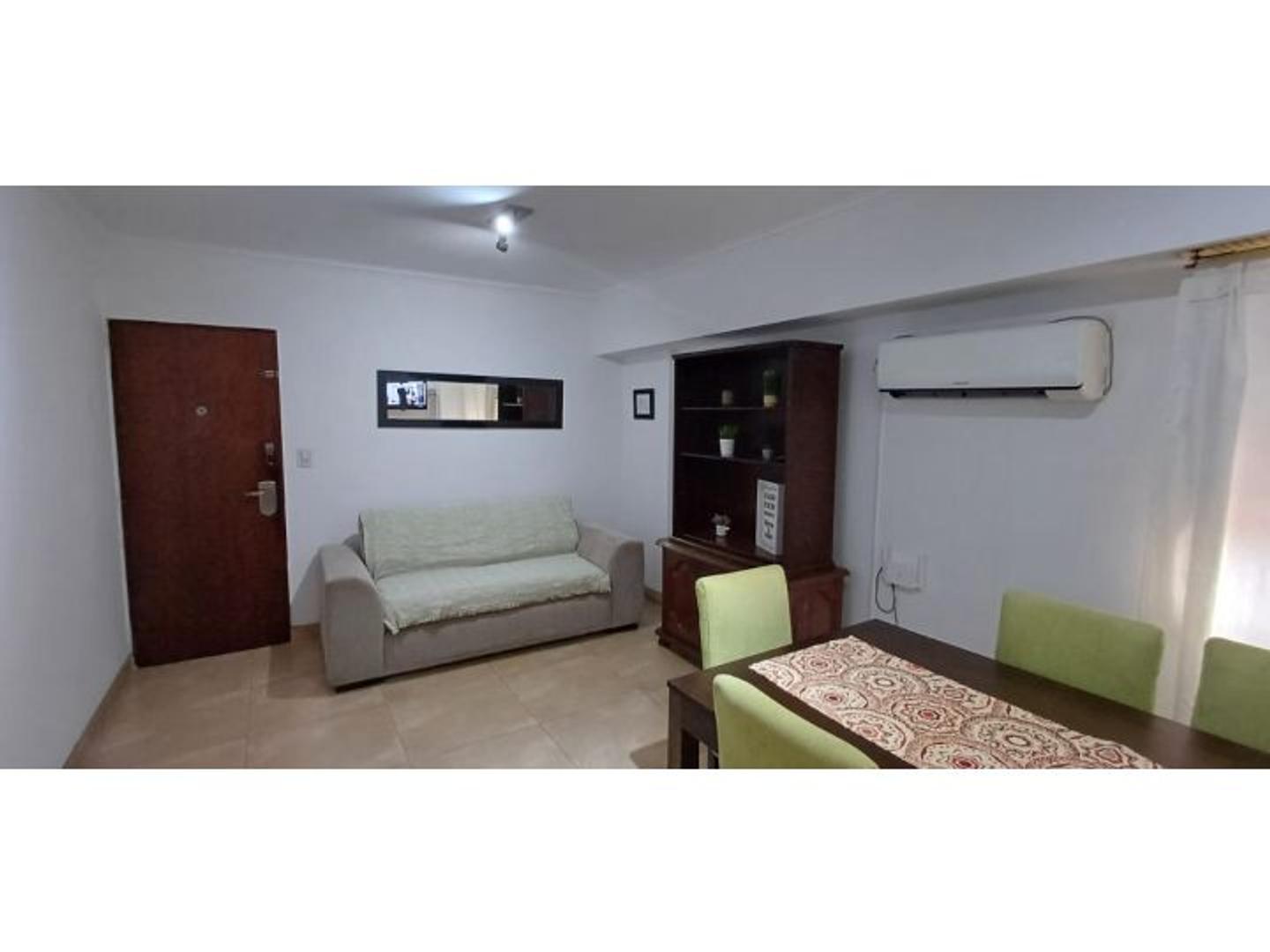 Depto 1 dormitorio en alquiler.  Dorrego al 900.