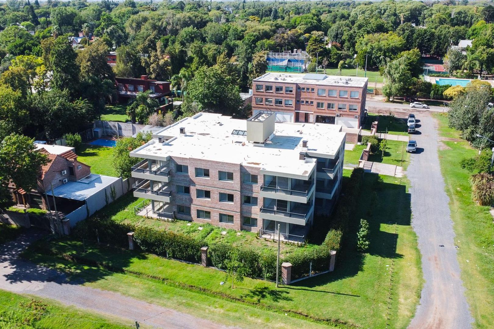 Departamento 4 ambientes con 2 baños