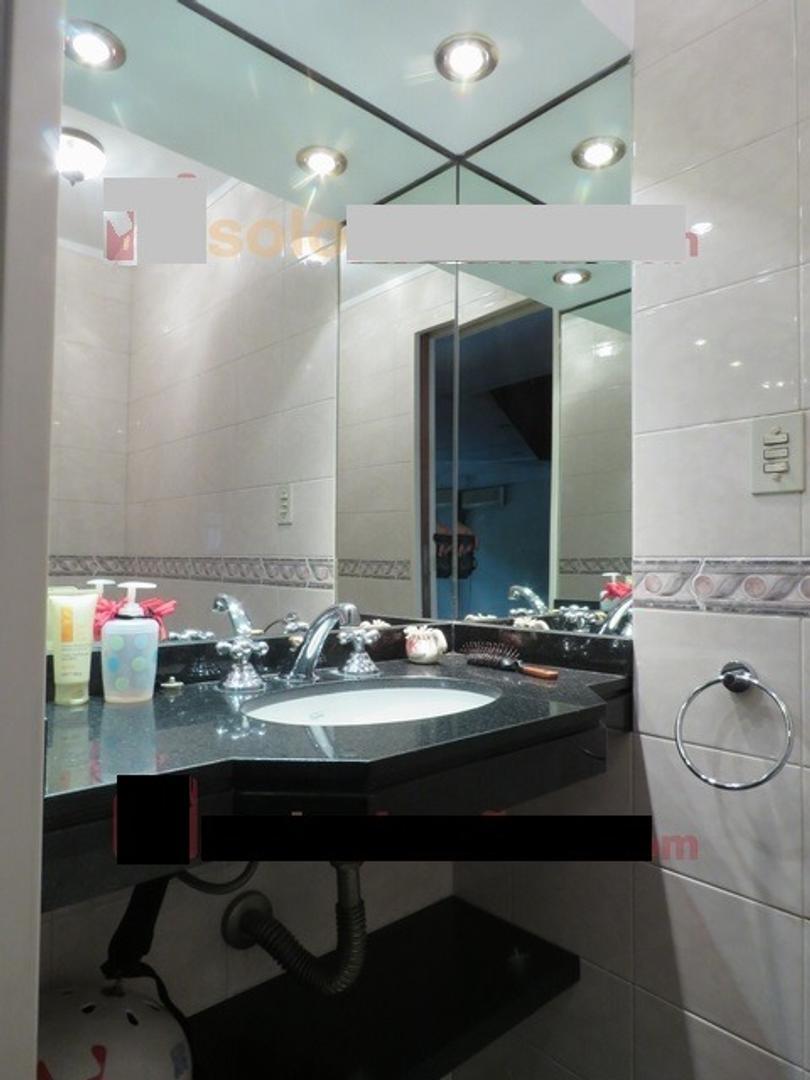 Depto Tipo Casa 4 ambientes con 4 baños