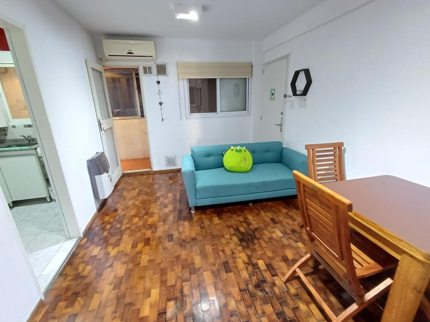 VENTA DEPARTAMENTO DOS DORMITORIOS SOBRE AV. PELLEGRINI