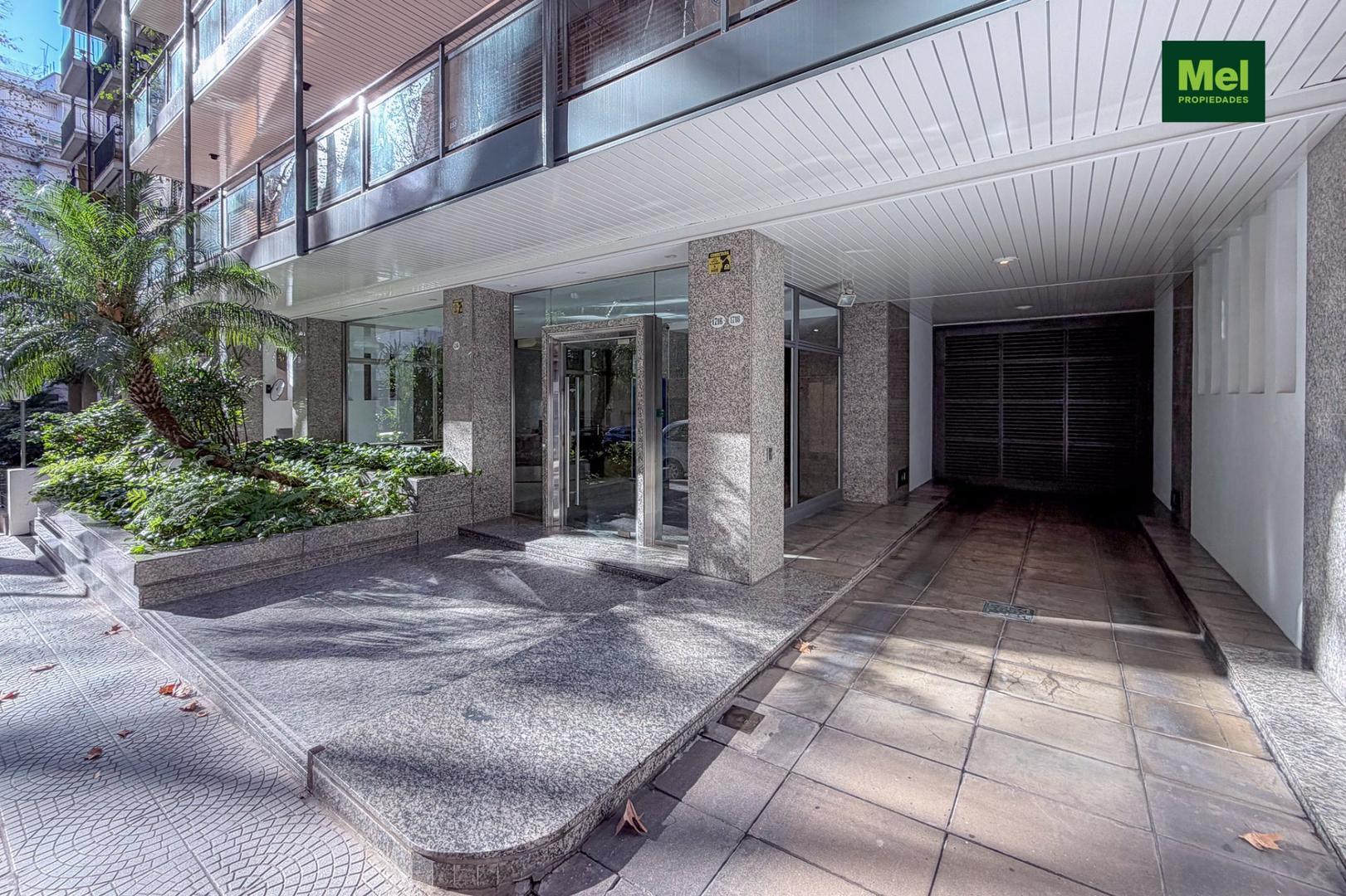 Virrey Loreto 1700, Piso 4